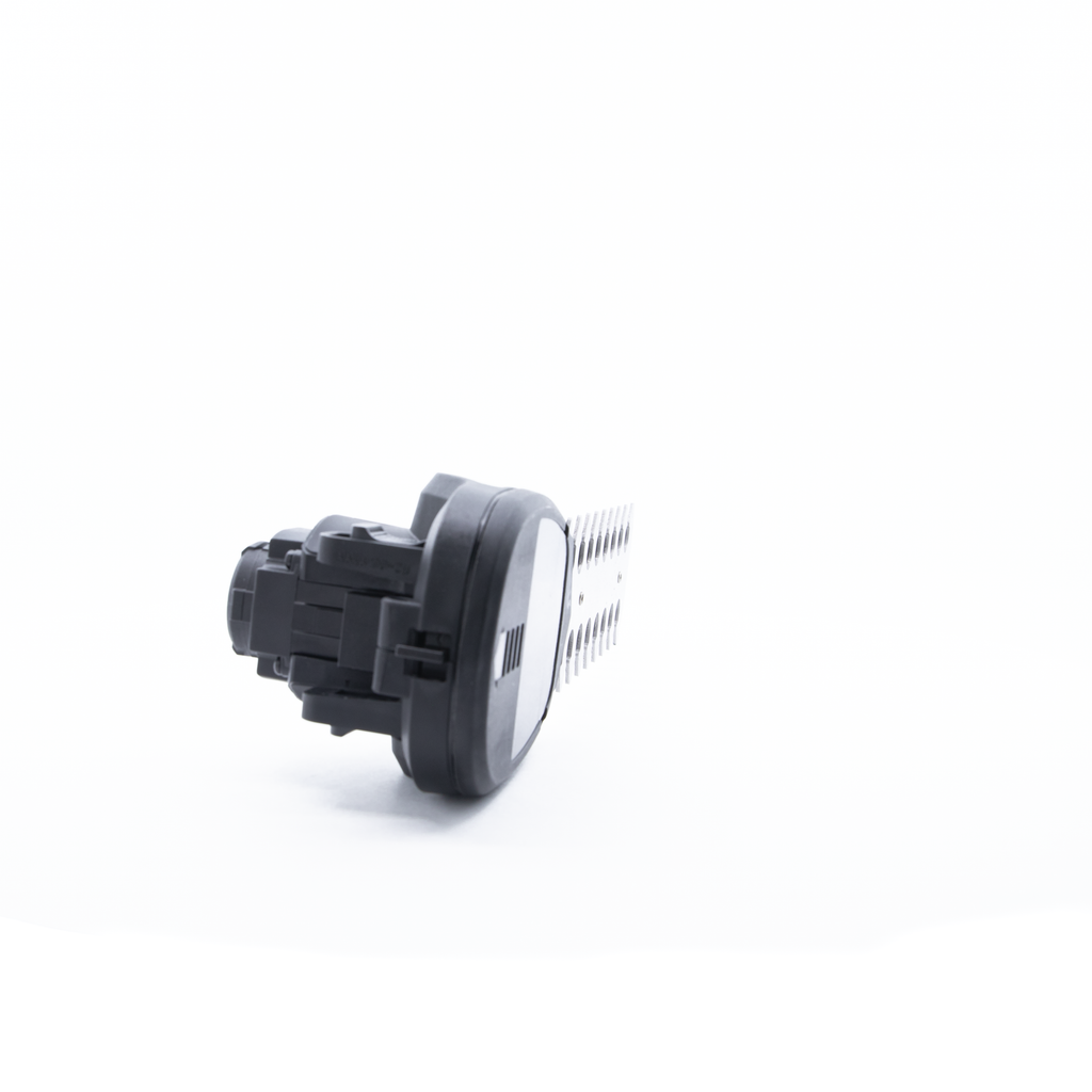 MATRIX? Shear Shrubber Attachment with Storage Case