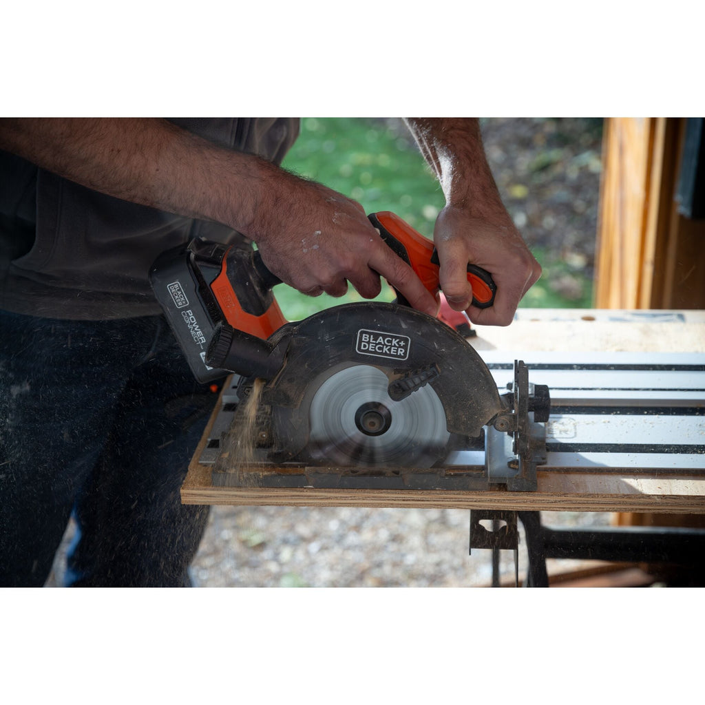 20V MAX* POWERCONNECT? Cordless Brushless 6-1/2 in. Circular Saw Kit (Battery & Charger Included)