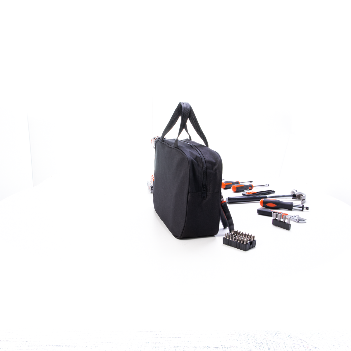 20V MAX* POWERCONNECT? Cordless Drill/Driver With 68-Piece Project Kit and Tool Bag, Battery and Charger Included