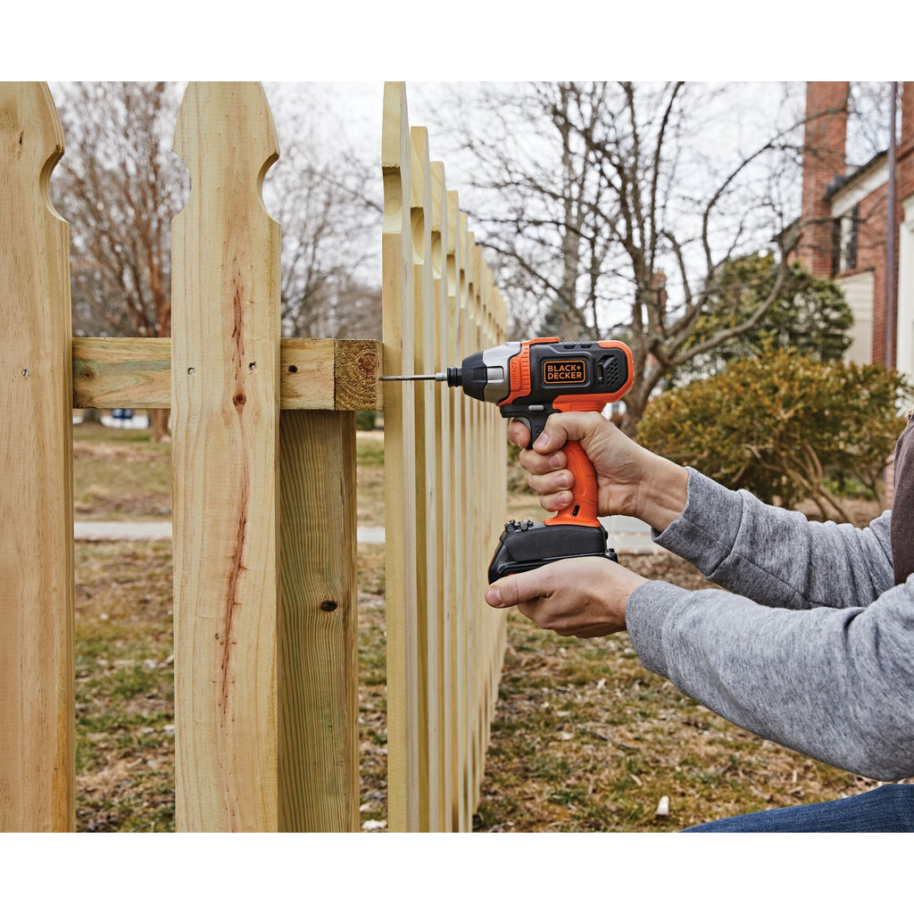 20V MAX* POWERCONNECT? Cordless Impact Driver with Fastening Bit, Battery and Charger Included